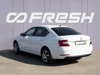 2018 Skoda Octavia III (A7) Рестайлинг, белый, 1349000 рублей, вид 2