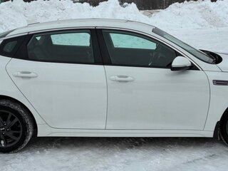 2019 Kia Optima IV Рестайлинг, белый, 1700000 рублей, вид 5
