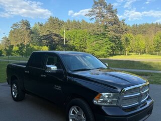 2017 Ram 1500 Crew Cab IV (DS/DJ), чёрный, 2050000 рублей, вид 2