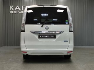 2014 Nissan Serena IV (C26), белый, 1390000 рублей, вид 4