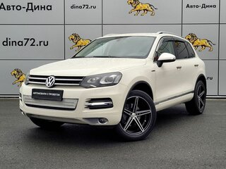 2011 Volkswagen Touareg II, белый, 2300000 рублей, вид 1