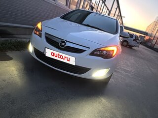 2012 Opel Astra J, белый, 590000 рублей, вид 2