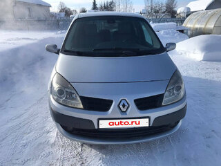 2008 Renault Scenic II Рестайлинг, серебристый, 550000 рублей, вид 2