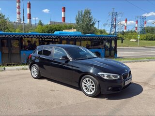 2019 BMW 1 серии 118d II (F20/F21) Рестайлинг 2, чёрный, 2100000 рублей, вид 2