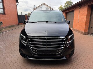 2026 Mercedes-Benz V-Класс Extra Long 300 d экстра длинный III (W447) Рестайлинг 2, чёрный, 13500000 рублей, вид 2