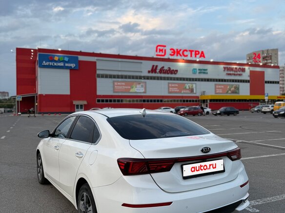 2020 Kia K3 II (China Market), белый, 2050000 рублей - вид 4