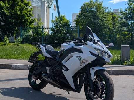 2020 Kawasaki Ninja 650, белый, 680000 рублей, вид 3