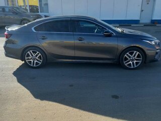 2019 Kia Cerato IV, серый, 1900000 рублей, вид 1