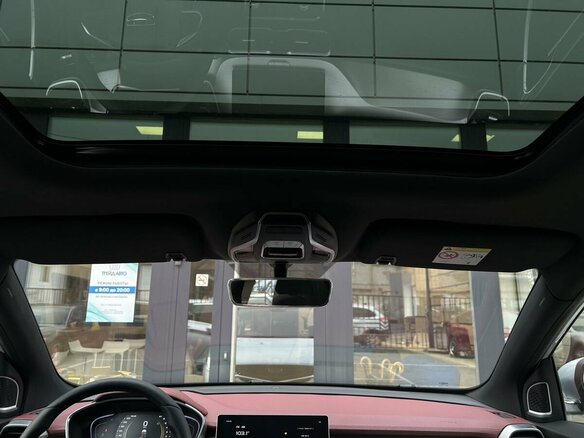2021 Geely Coolray I, серебристый, 1690000 рублей - вид 16