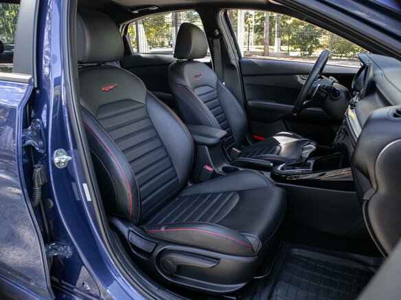 2021 Kia Forte III, синий, 2099000 рублей - вид 16