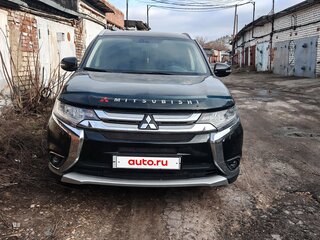 2015 Mitsubishi Outlander III Рестайлинг 2, чёрный, 2100000 рублей, вид 1