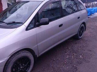 1998 Toyota Nadia, серебристый, 450000 рублей, вид 4
