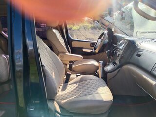 2011 Hyundai Grand Starex I, чёрный, 1650000 рублей, вид 5