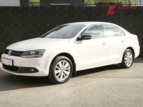 Volkswagen Jetta VI