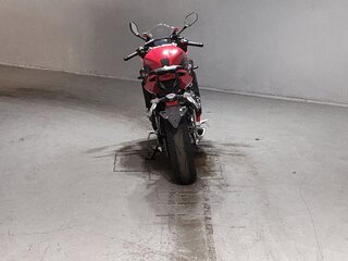 2024 Honda CBR 650R, красный, 886000 рублей, вид 4
