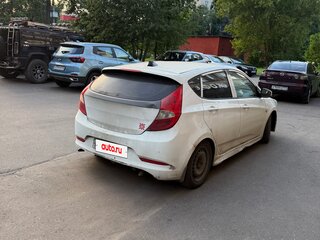 2015 Hyundai Solaris I Рестайлинг, белый, 440000 рублей, вид 3