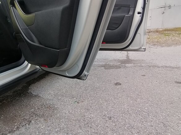 2010 Volkswagen Passat B6, серебристый, 735000 рублей - вид 24
