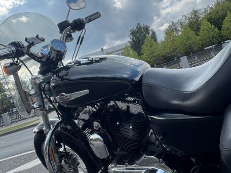 2016 Harley-Davidson Sportster 1200, чёрный, 850000 рублей, вид 3