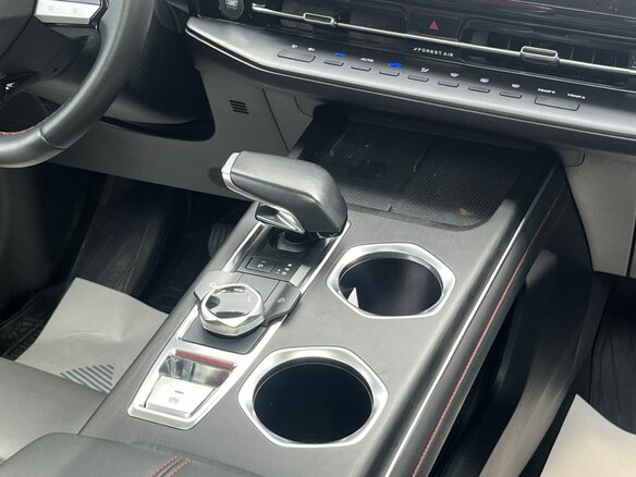 2023 Changan CS55 Plus II, красный - вид 13