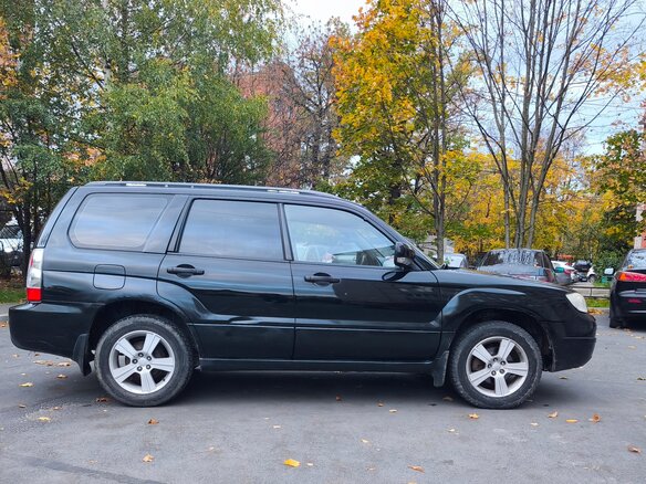 2006 Subaru Forester II Рестайлинг, чёрный - вид 2