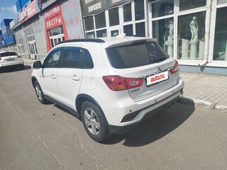 2017 Mitsubishi ASX I Рестайлинг 2, белый, 1247000 рублей, вид 3