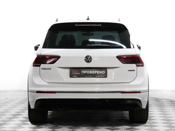2018 Volkswagen Tiguan II, белый - вид 5