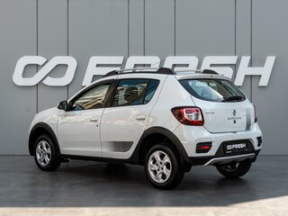 2017 Renault Sandero Stepway II, белый, 990000 рублей, вид 2