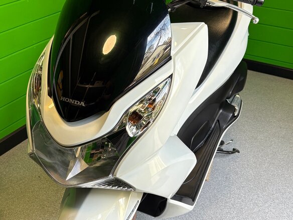 2014 Honda PCX 150, белый, 270000 рублей - вид 7