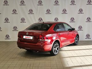 2016 Volkswagen Polo V Рестайлинг, красный, 893000 рублей, вид 5