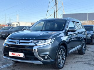 2015 Mitsubishi Outlander III Рестайлинг 2, серый, 1760000 рублей, вид 2