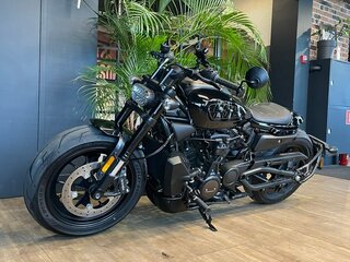 2022 Harley-Davidson Sportster S, чёрный, 1690000 рублей, вид 5