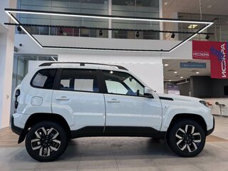 2026 Lada (ВАЗ) Niva Travel I Рестайлинг, белый, 1789000 рублей, вид 4