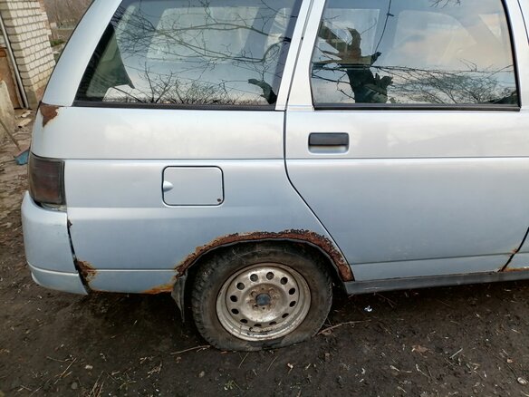 2004 Lada (ВАЗ) 2111, серебристый, 100000 рублей - вид 2