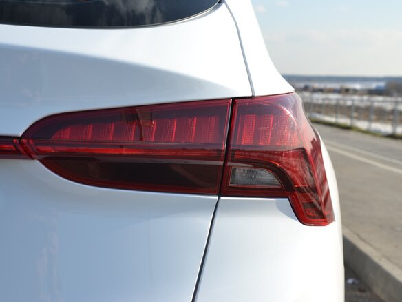 2021 Hyundai Santa Fe IV Рестайлинг, белый, 2895000 рублей - вид 22