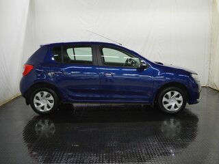 2016 Renault Sandero II, синий, 750000 рублей, вид 4