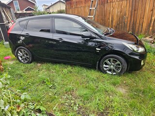 2014 Hyundai Solaris I, чёрный, 819000 рублей, вид 5