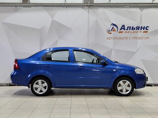 2011 Chevrolet Aveo I Рестайлинг, синий, 360000 рублей, вид 2