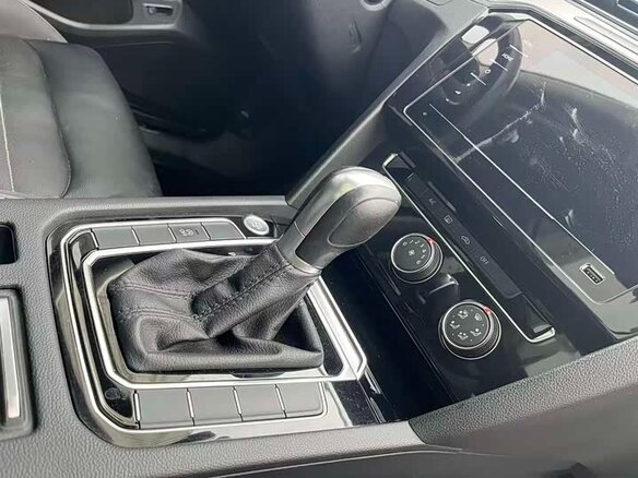2023 Volkswagen Magotan B8 Рестайлинг, чёрный - вид 17