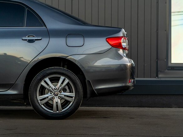 2011 Toyota Corolla X (E140, E150) Рестайлинг, серый, 940000 рублей - вид 6