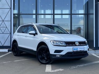 2018 Volkswagen Tiguan II, белый, 2109000 рублей, вид 3