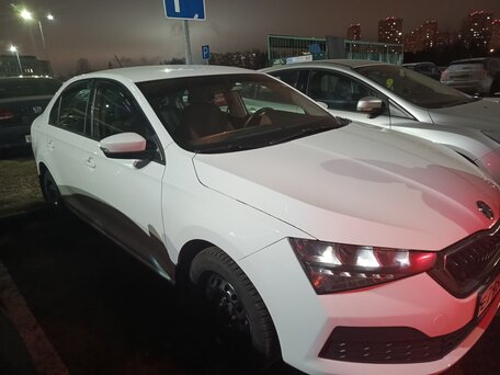 2021 Skoda Rapid II, белый, 850000 рублей, вид 1