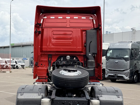 2024 Foton Auman EST-R, красный, 6980000 рублей - вид 4