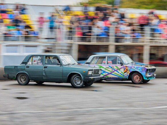 2010 Lada (ВАЗ) 2107, серый, 450000 рублей - вид 24