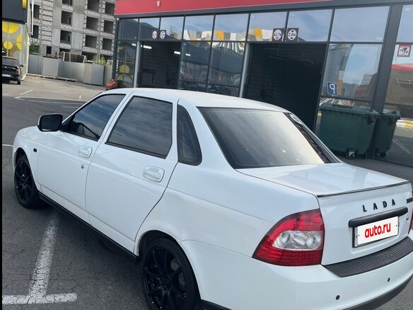 2009 Lada (ВАЗ) Priora I, белый, 350000 рублей - вид 5