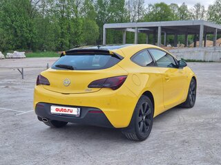 2011 Opel Astra GTC J Рестайлинг, жёлтый, 1080000 рублей, вид 3