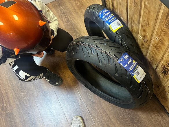 2005 BMW R 1250 RT, чёрный, 650000 рублей - вид 4