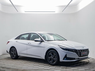2021 Hyundai Elantra VII (CN7), белый, 1980000 рублей, вид 3