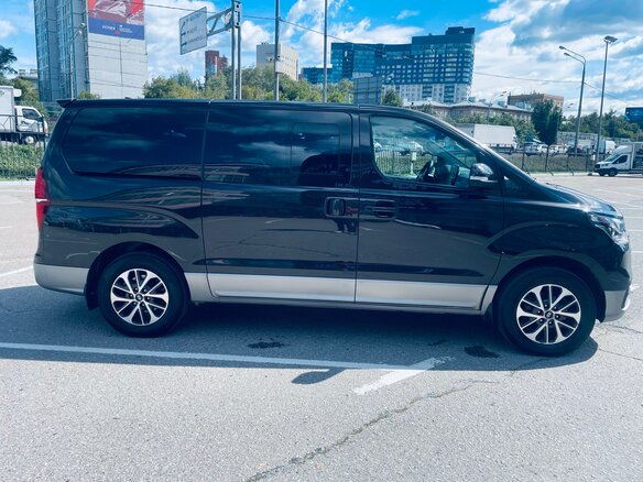 2018 Hyundai Grand Starex I Рестайлинг 2, коричневый, 3690000 рублей - вид 9