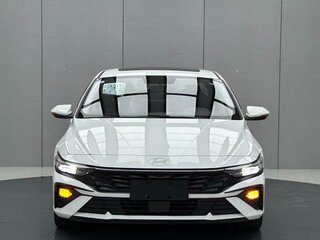 2022 Hyundai Elantra VII (CN7), белый, 1160000 рублей, вид 2