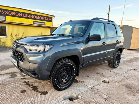 2021 Lada (ВАЗ) Niva Travel I, серебристый, 880000 рублей, вид 3